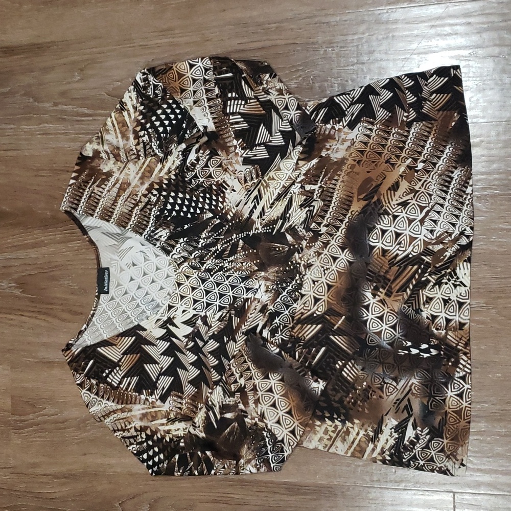 (XL) Initiatives Abstract Contemporary Lightweight Casual Comfy Embellished